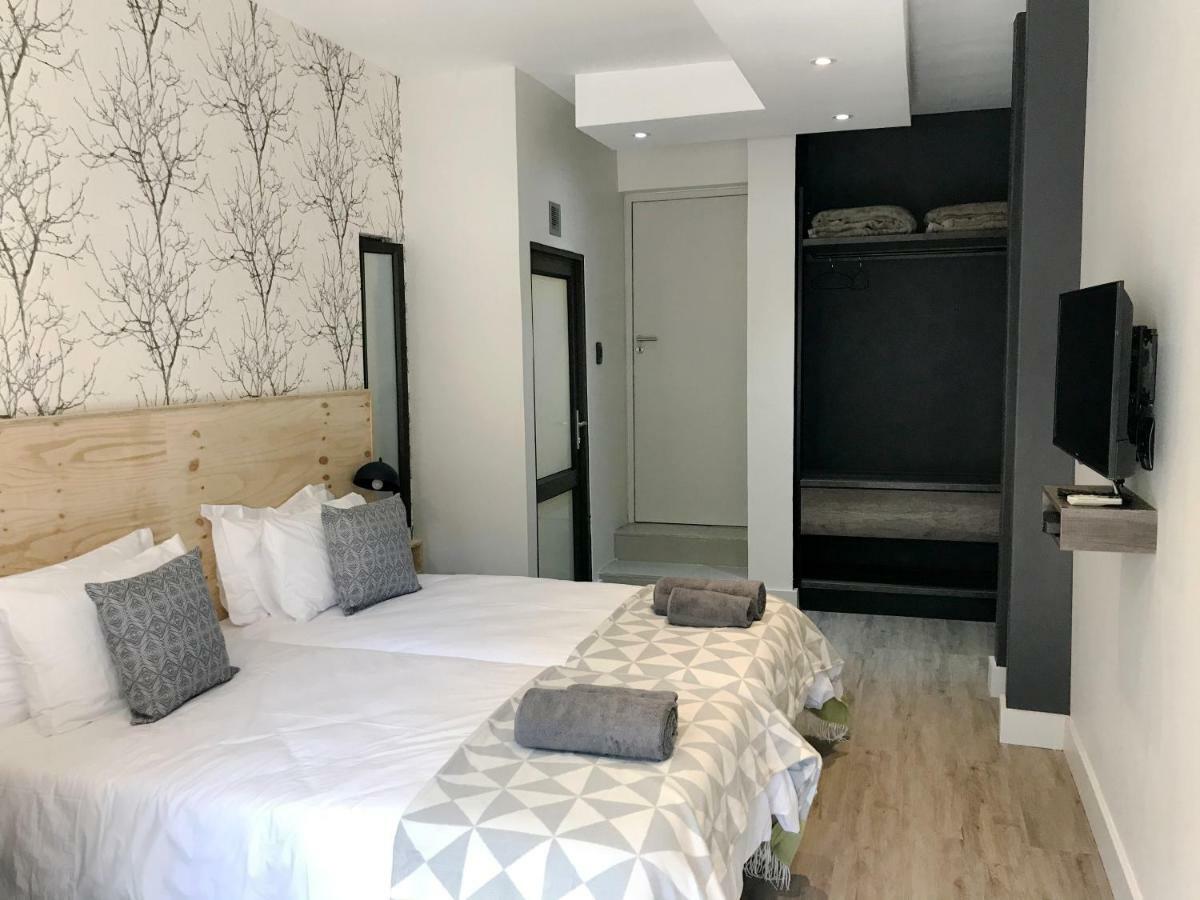 Herzinger Boutique Guesthouse Klein Windhoek Exteriör bild